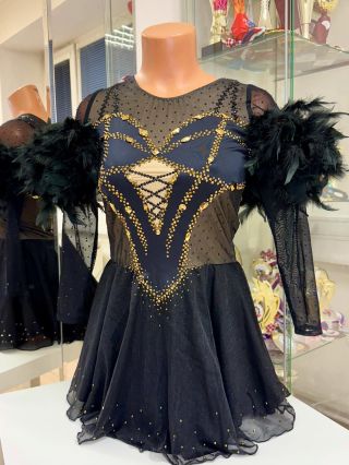 Some jazz style 🖤💛 #catred #catredcz