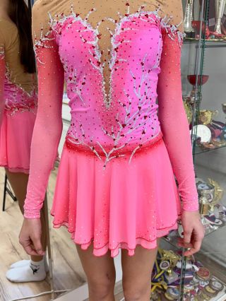 Colours like this 🩷🥰 #catredcz #catred